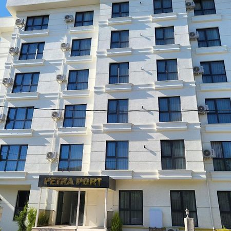 Petra Port Hotel Стамбул Экстерьер фото