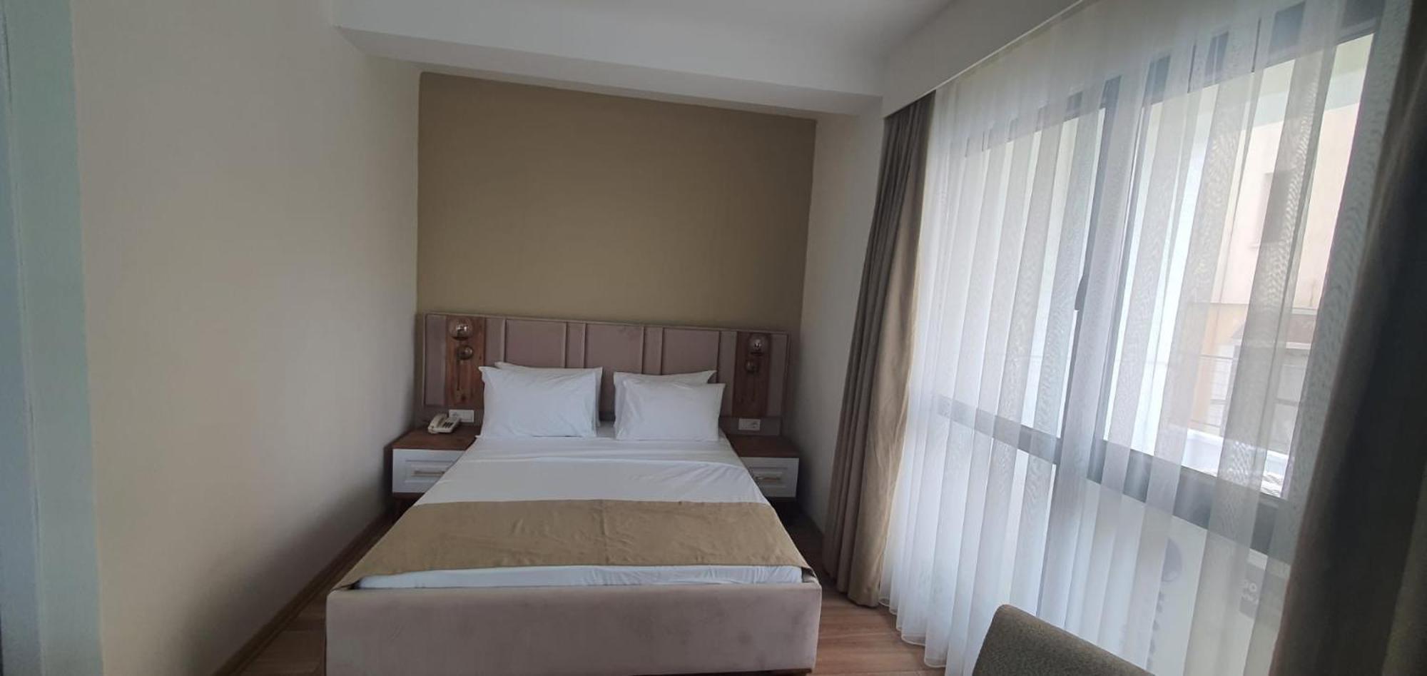 Petra Port Hotel Стамбул Экстерьер фото